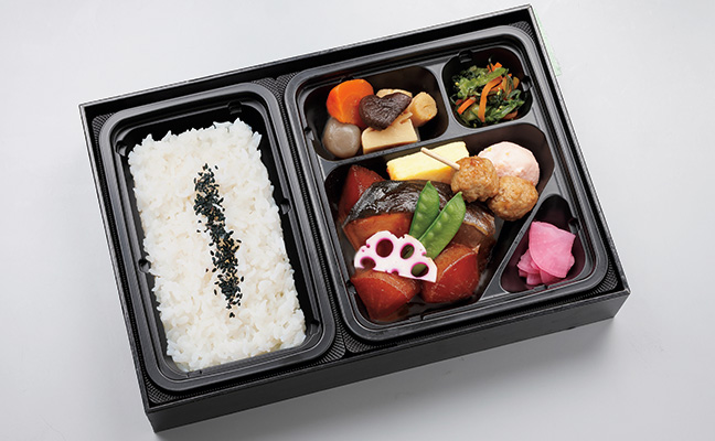 ぶりと大根の甘辛煮膳