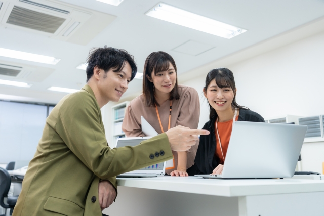 【わかりやすく解説】少人数オフィスでも導入しやすいオフィスコーヒーの選び方と効果